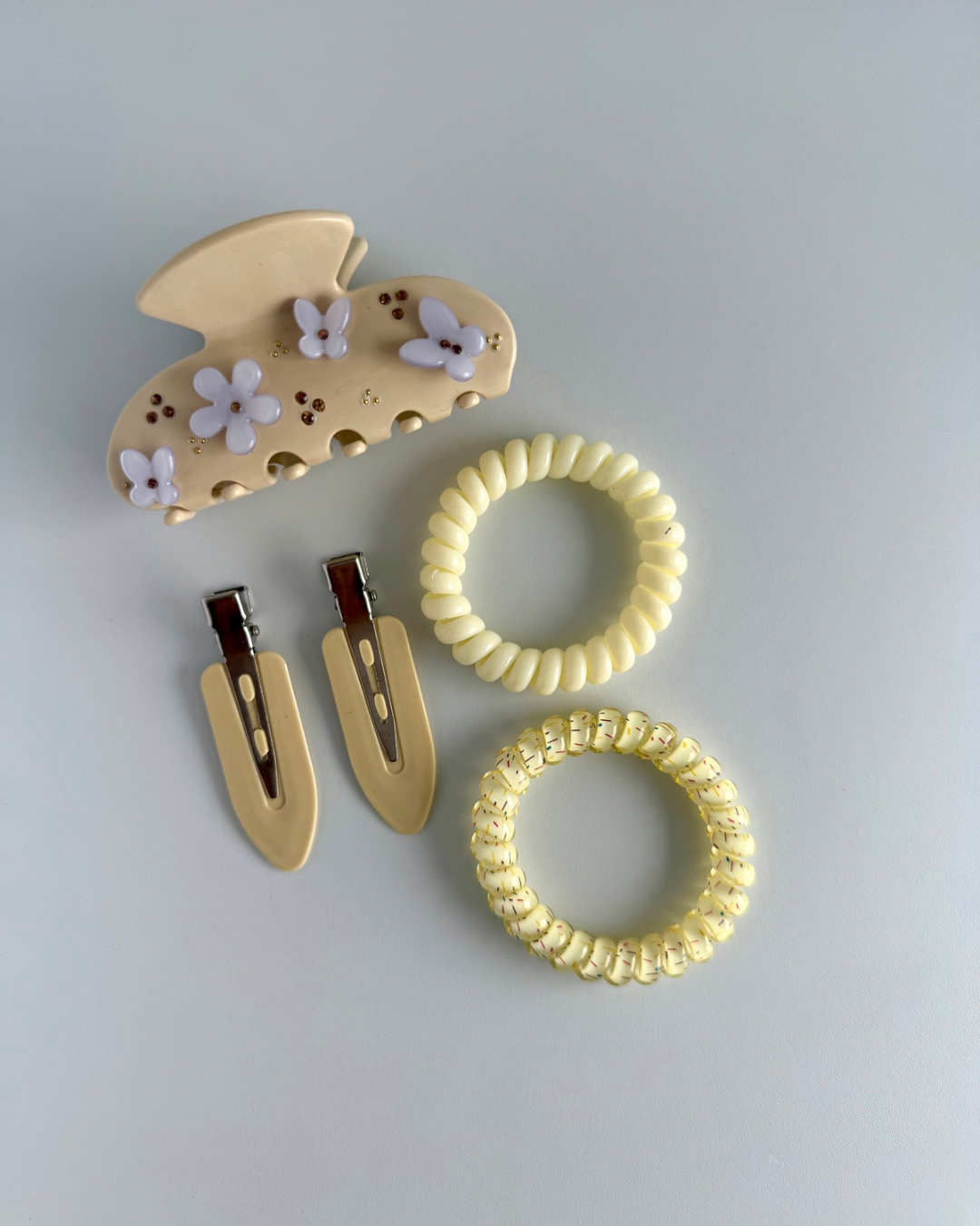 Beige Hair Accessories Box